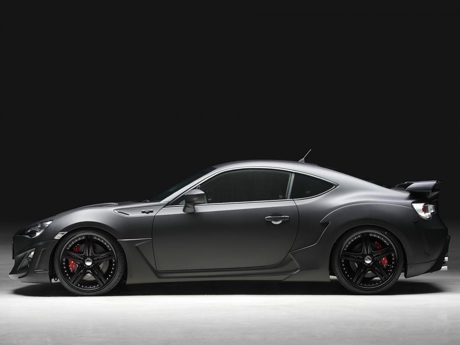  Toyota GT 86 Sports Line by WALD 2013 года  (фото 6 из 9)